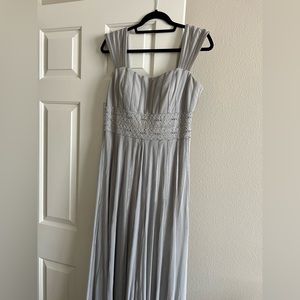 SILVER GREY FLOOR LENGTH GOWN SIZE 10